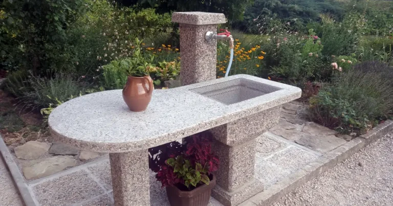 Vrtni betonski umivalnik